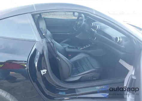 2019 Ferrari Portofino z USA, uszkodzony, nr VIN ZFF89FPA9K0242011